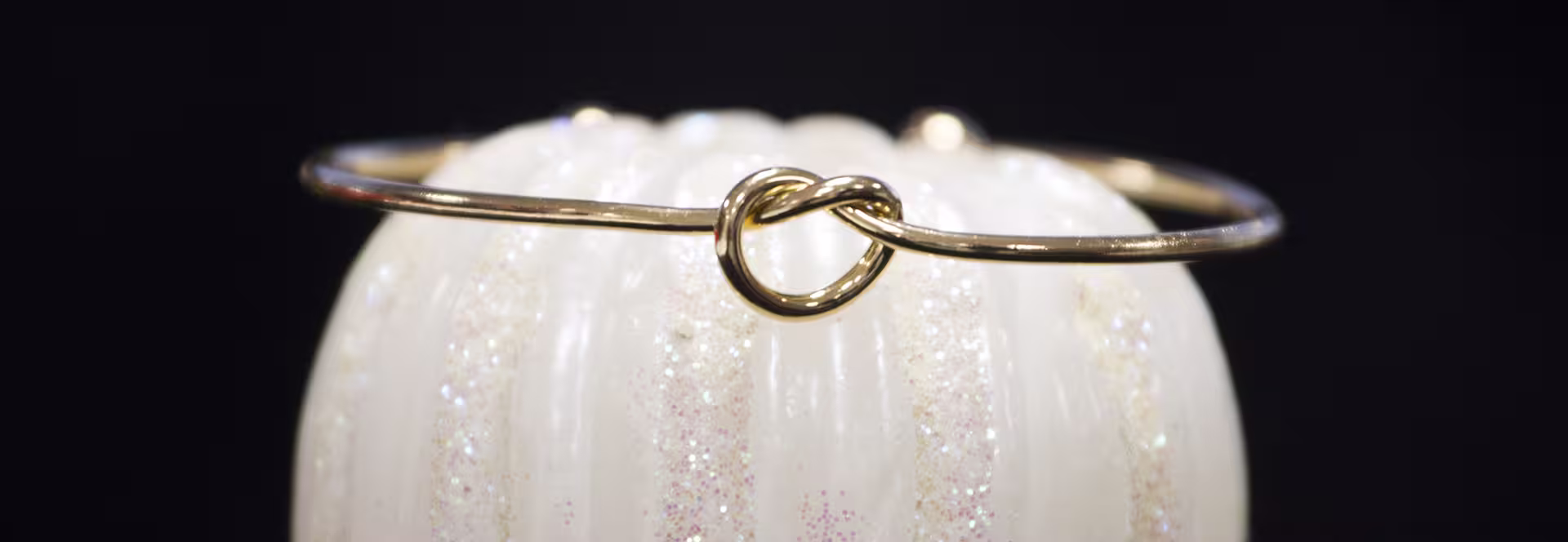 Aura Précieuse – Photo de Joaillerie